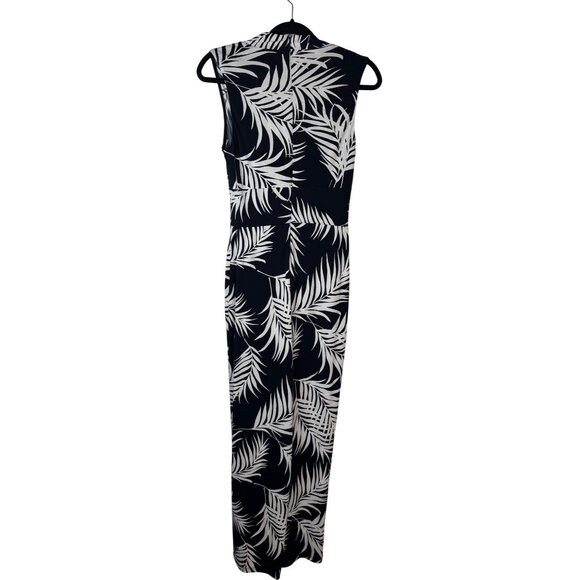 2/$30 Jessica Howard Small Romper Jumpsuit Sleeveless Navy & White Leaf Print - Picture 8 of 16